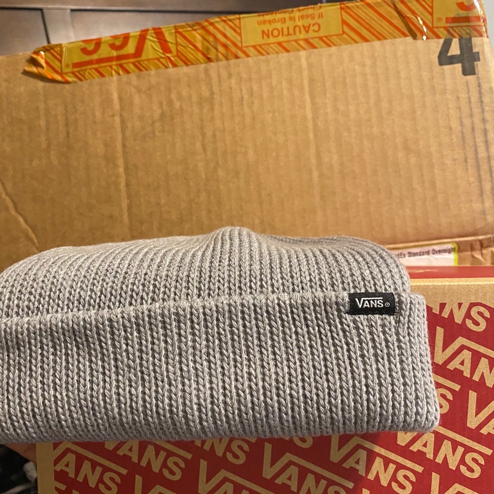 vans hat - Picture 2 of 2